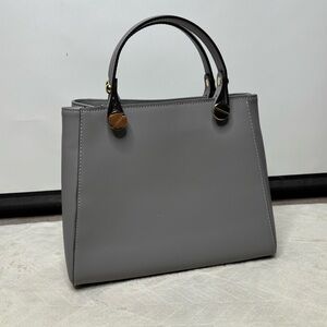 Elegant Gray Handbag